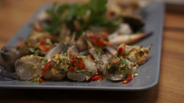 Ham turşu mavi yengeç baharatlı sos Tay deniz ürünleri tabağı