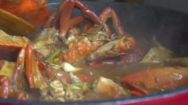 Chef Cuisinier Chili Crabe Singapour Cuisine Chinoise Plat Emblématique — Video