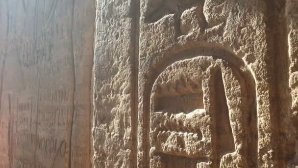 Close Shot Egypt Hieroglyphics Abu Simble Wall Deep Craven Sand — Stock Video