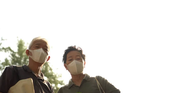 Hopeless Asian Chinese Couple Aware 2019 Ncv Outbreak Smog Situation — Stock Photo, Image