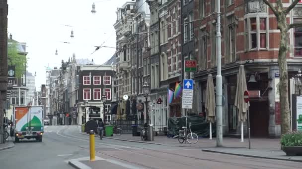 Amsterdam Netherlands Apr 2017 City Residence View Tram Town Slow — Stock Video