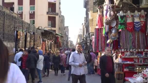 Cairo Egypte Dec 2019 Toeristische Wandeling Rond Khan Marktgebied Steegje — Stockvideo