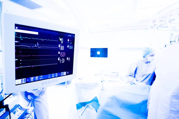 Heart monitor during heart surgery — Stock Photo, Image