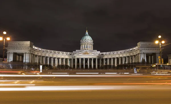 Catedral de Kazán por la noche —  Fotos de Stock