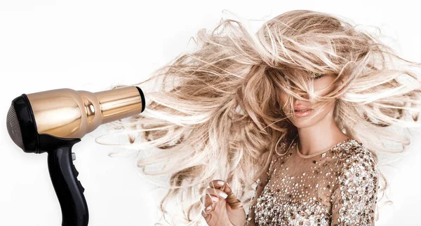 Blonde Girl Long Shiny Wavy Hair Beautiful Model Curly Hairstyle — Stock Photo, Image