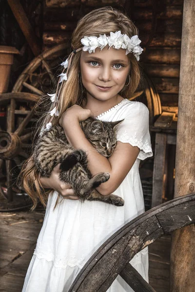 Portret Van Een Klein Schattig Kind Met Tederheid Liefde Voor — Stockfoto