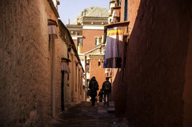 Orta Tibet 'e seyahat, Çin, seyahat kavramı 