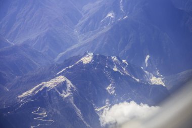 Tibet dağlarının hava manzarası, Çin, seyahat kavramı