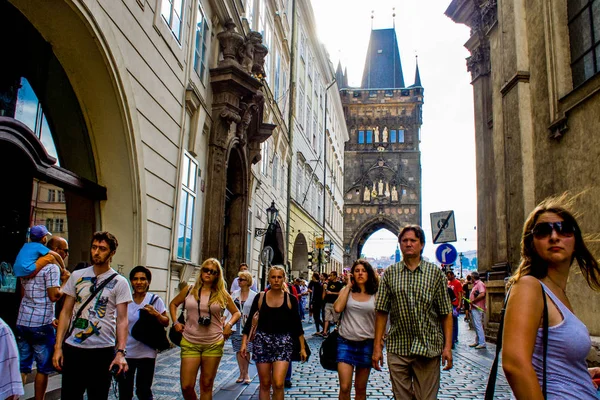 Tagsüber Durch Die Straßen Prags Spazieren Reisekonzept — Stockfoto