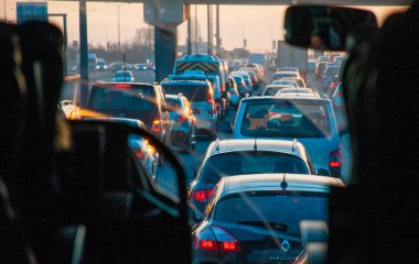 Şehirdeki trafik sıkışıklığı