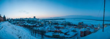 Rusya, Nizhny Novgorod - 01 Ocak 2017: Noel tatilinde Nizhny Novgorod 'un Yürüyüşü 