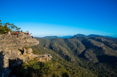 Grampians Ulusal Parkı 'ndan gündüz yolculuk, seyahat konsepti 