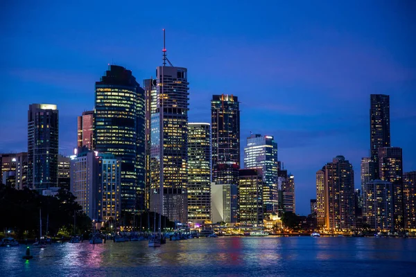 Uitzicht Het Stadsgezicht Van Brisbane Nachts — Stockfoto