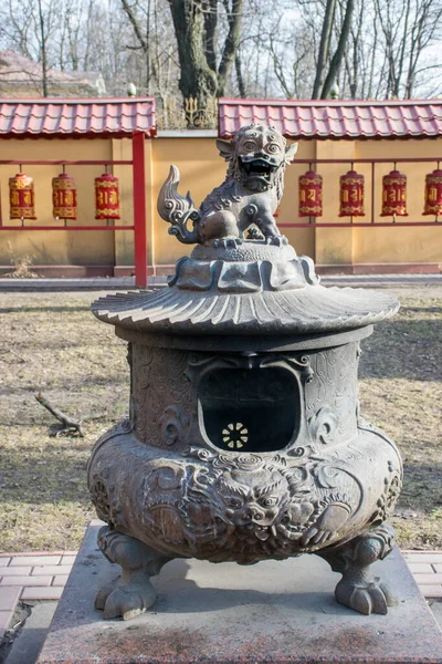 Estatua Del León Parque —  Fotos de Stock