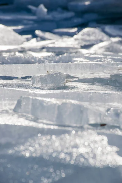 Rozbity Lód Nad Rzeką Jako Tło Przestrzeń Kopiowania — Zdjęcie stockowe