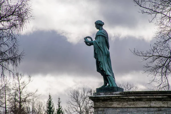 Pohled Historickou Sochu Parku Podzimní Sezóně Rusko — Stock fotografie