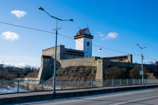 Вид Замок Германа Нарві Естонія — стокове фото