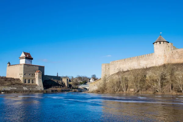 Hermann Kalesinin Narva Estonya Daki Manzarası — Stok fotoğraf