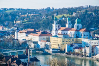 Eski kentteki şato manzarası, seyahat kavramı 