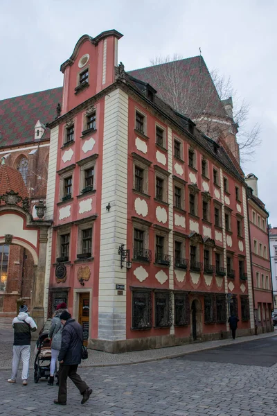 Vista Edificios Históricos Ciudad Navidad Polonia Invierno Europa Del Este —  Fotos de Stock