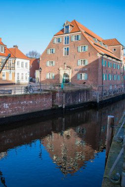 Alman kasabasının geleneksel gündüz mimarisi, seyahat konsepti 