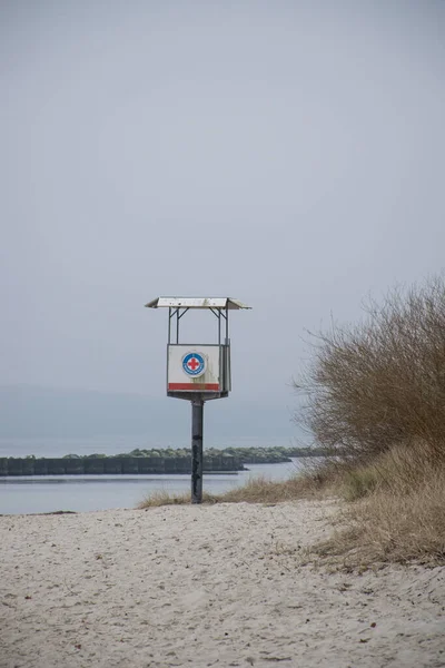 Ein Rettungsschwimmer Meer — Stockfoto