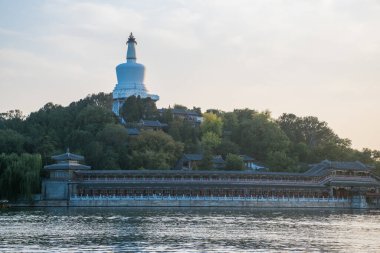Geleneksel Budist tapınağı, seyahat konsepti 
