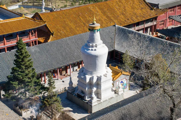 Geleneksel Çin Mimari Tapınağı Seyahat Konsepti — Stok fotoğraf