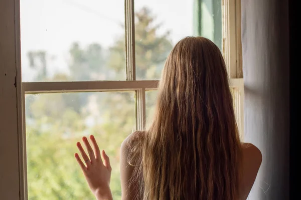 Stay Home Lonely Teenage Girl Hazy Window Room Self Isolation — Stock Photo, Image