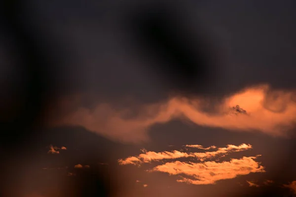 Sonnenuntergang Sonnenaufgang Mit Wolken Lichtstrahlen Und Anderen Dramatischen Effekten — Stockfoto