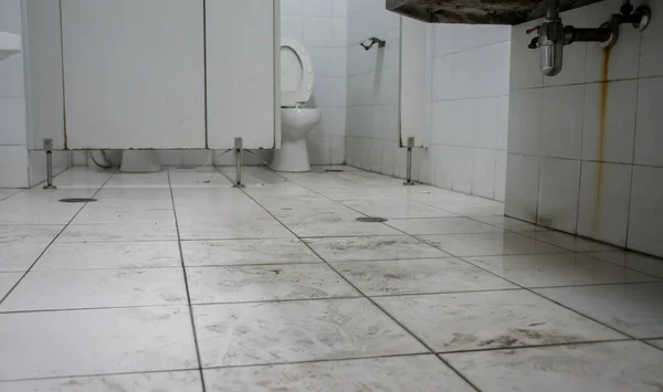 Dirty Toilet Public Building Human Walk Selective Focus Floor — Stock Photo, Image