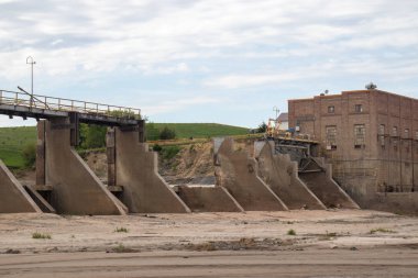 Spencer Dam Nebraska, 26 Mayıs 2019 Baraj yıkıldıktan sonra Boyd County ve Holt County Spencer Nebraska yakınlarında 281 karayolu ile 