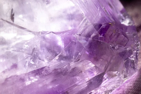 Amethyst Quarzkristall Nahaufnahme — Stockfoto