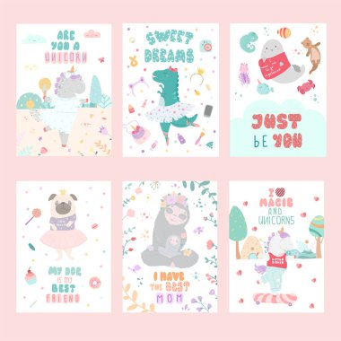 Çocuksu el çizilmiş kartpostallar vektör şablonları ayarlandı