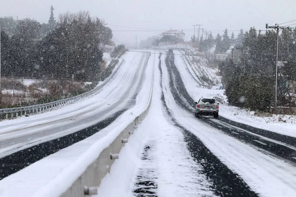 Heavy Snow on the national road Thessaloniki to Halkidiki — Stock Photo, Image
