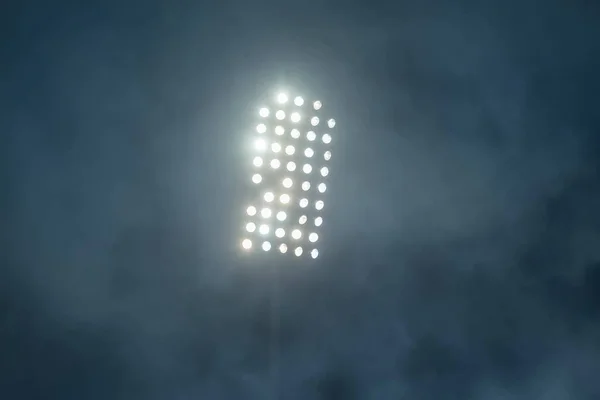 Stadionbeleuchtung und Rauch — Stockfoto