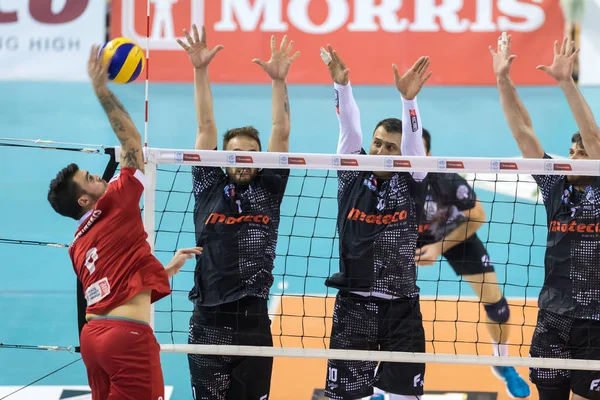 Hellenic Volleyball League game Paok vs Olympiacos — Stock Photo, Image