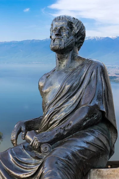 Statue des Aristoteles, eines großen griechischen Philosophen — Stockfoto