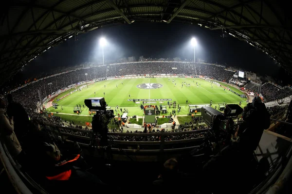 UEFA Europa League partido entre PAOK vs Schalke jugado en Toumb —  Fotos de Stock