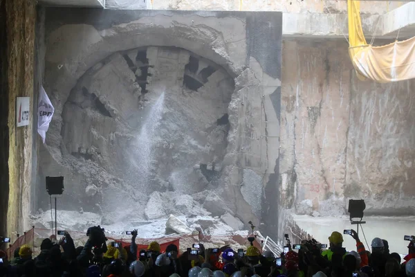 Lavori per la costruzione di metropolitana nel centro della città — Foto Stock