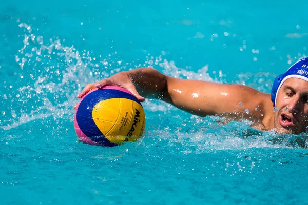 The players of the two teams in action during the Greek League w — Stock Photo, Image