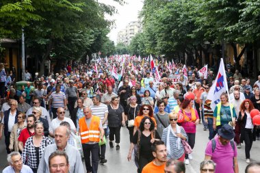 Protestocular Selanik'te Ulusal genel grev sırasında
