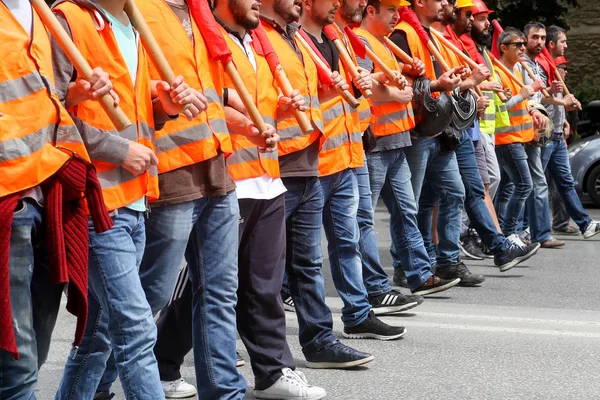 Manifestants lors d'une grève générale nationale à Thessalonique — Photo