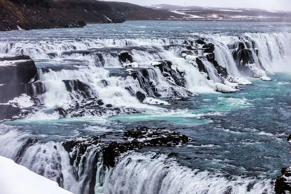 Slavné Gullfoss je jedním z nejkrásnějších vodopádů na já — Stock fotografie