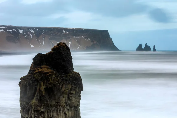 Vista sulla spiaggia di Kirkjufjara, Islanda — Foto Stock