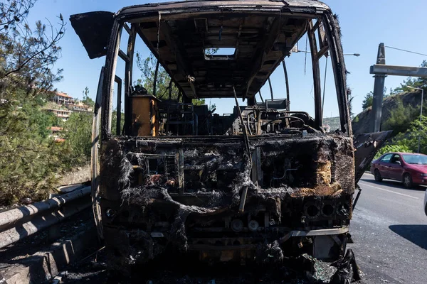 Dopravní nehody s turistickým autobusem — Stock fotografie