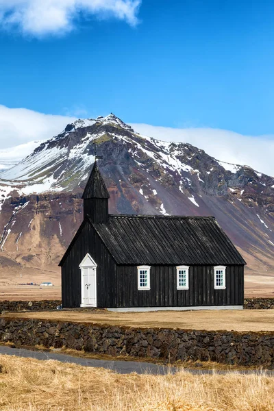 İzlanda 'daki siyah Budir Kilisesi — Stok fotoğraf