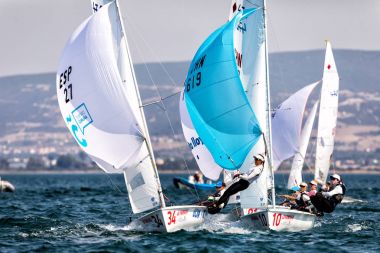  Sporcular Yatlar eylem sırasında 