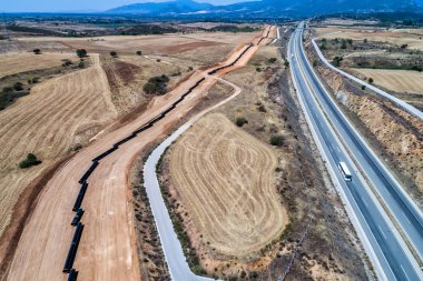 Trans Adriyatik boru hattı - dokunun hiçbir gaz boru hattı inşaatının yönetimini