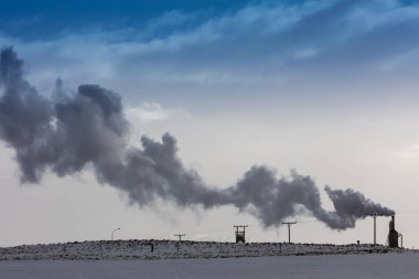 İzlanda'daki jeotermal enerji santrali